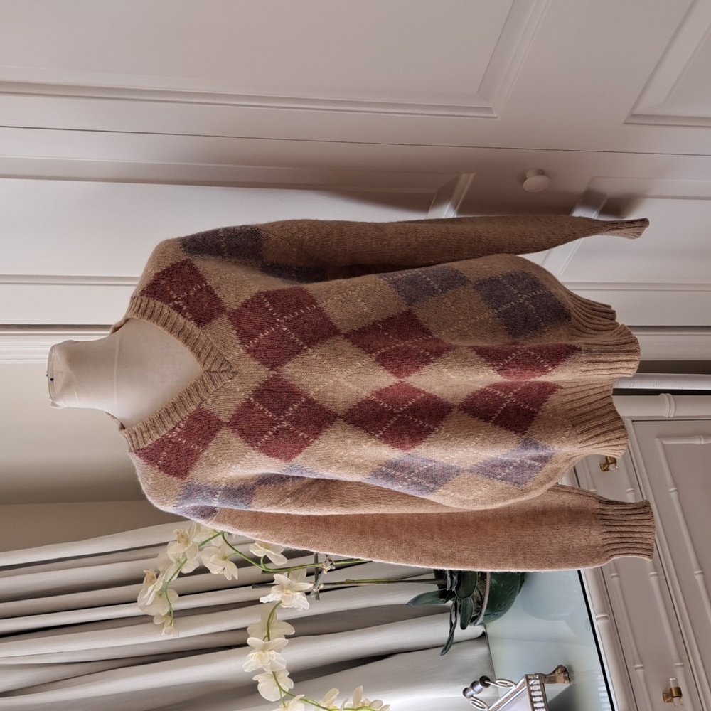 Alan Paine Mens Vintage‎ English Shetland Wool Argyle Sweater Tan/Lilac/Rust S-M